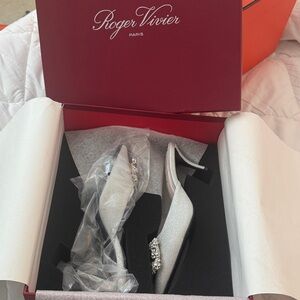 Roger Vivier Silver Crystal-Embellished Slingback Pumps